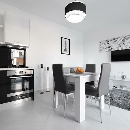 זאדאר Luxury Apartment Bella מראה חיצוני תמונה
